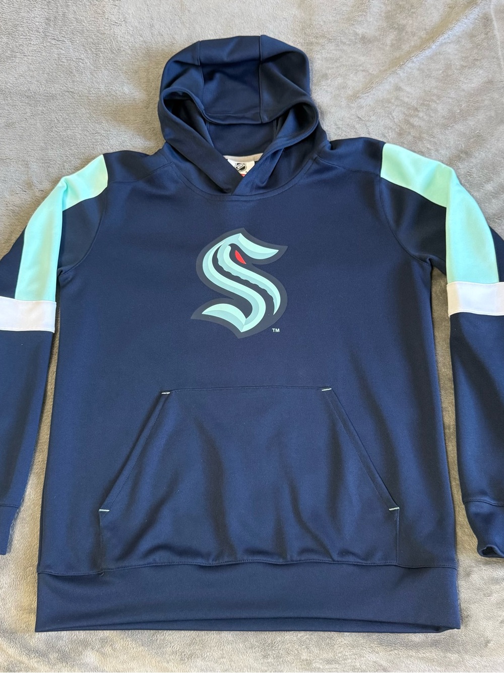 NHL Seattle Kraken Friction Hoodie in navy blue Hockey size Youth Large 14/16